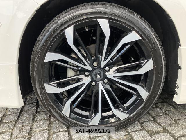 Toyota ALPHARD 2021-05 348781-7