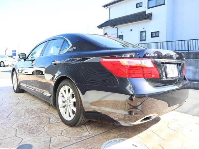 Lexus LS 2010-09 183585-4