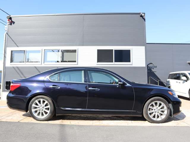 Lexus LS 2010-09 183585-3