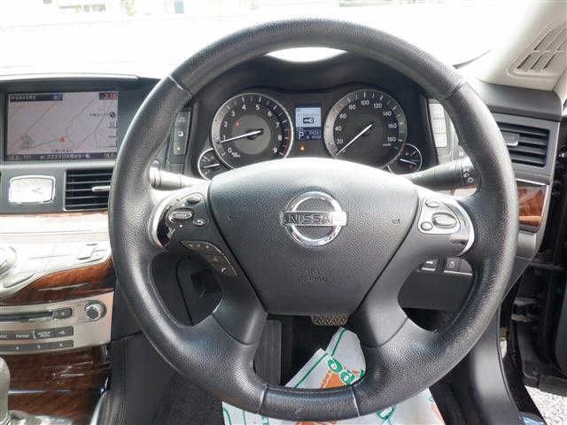 Nissan FUGA 2010-07 3012-3