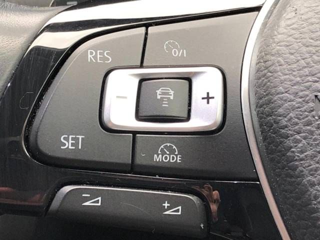 VolksWagen GOLF VARIANT 2017-07 186377-4