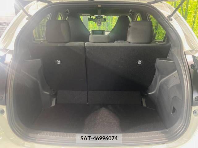 Toyota YARIS 2021-07 290820-10