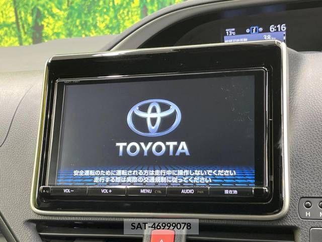 Toyota VOXY 2018-03 234875-4