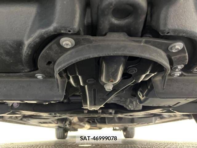 Toyota VOXY 2018-03 234875-19