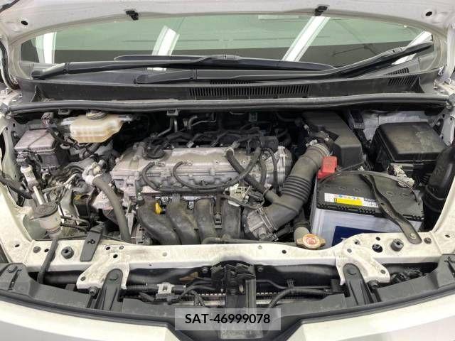 Toyota VOXY 2018-03 234875-18