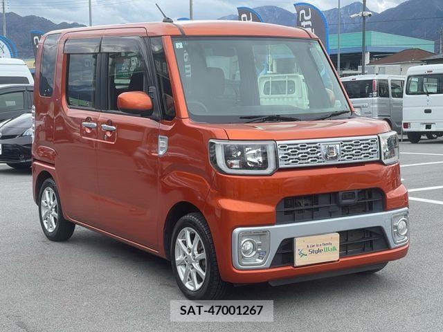 Daihatsu WAKE 2014-11 231855-2