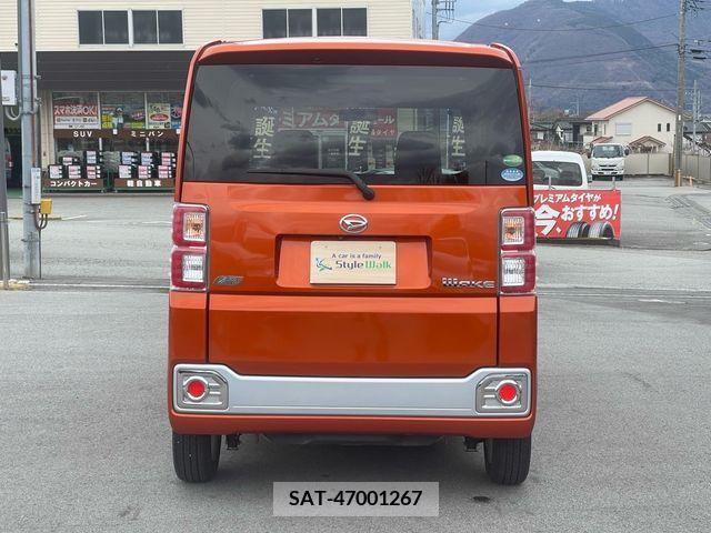 Daihatsu WAKE 2014-11 231855-5