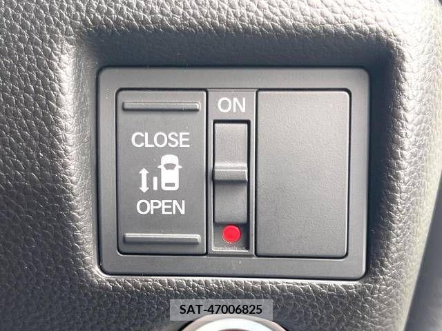 Honda N BOX CUSTOM 2018-01 306956-6