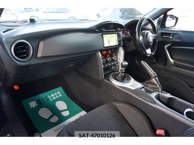 Toyota 86 2016-08 321190-16
