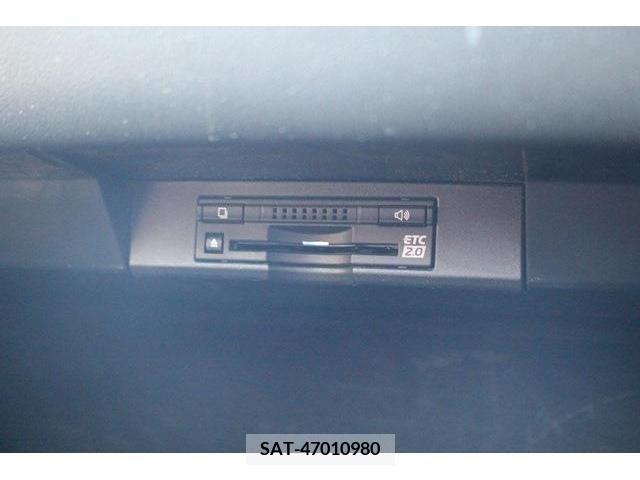 Lexus NX 2017-01 245349-3