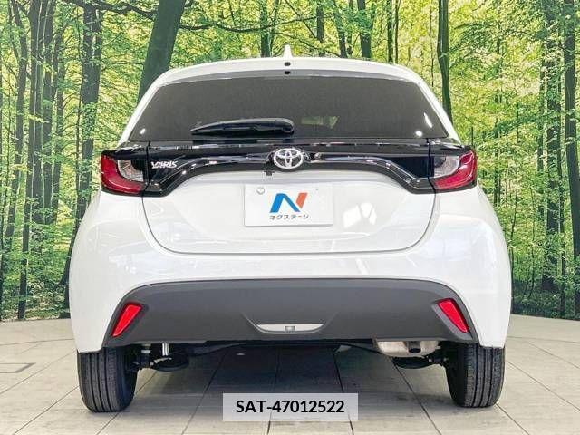 Toyota YARIS 2023-06 371452-15