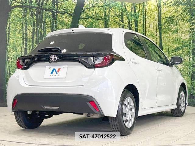 Toyota YARIS 2023-06 371452-17