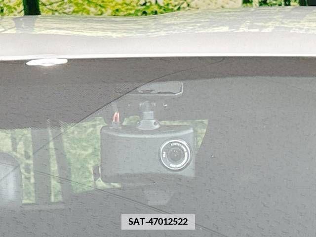 Toyota YARIS 2023-06 371452-7