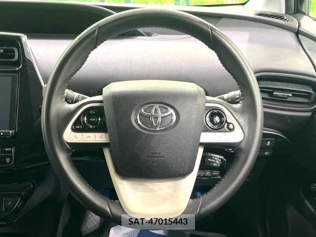 Toyota PRIUS 2017-05 282192-11