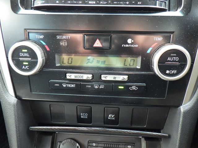 Toyota CAMRY HYBRID 2012-11 194543-17