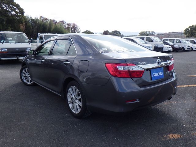 Toyota CAMRY HYBRID 2012-11 194543-2