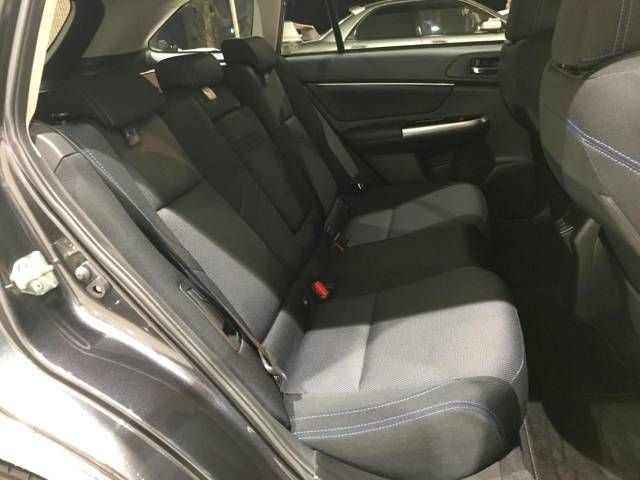 Subaru LEVORG 2019-03 25747-11