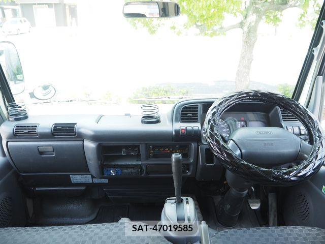 Isuzu ELF TRUCK 2005-03 387873-13