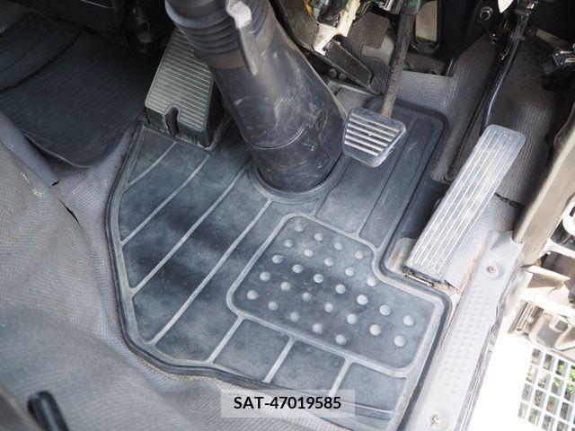 Isuzu ELF TRUCK 2005-03 387873-19
