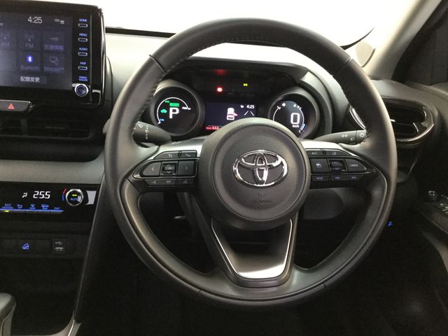 Toyota YARIS CROSS 2021-03 14411-10
