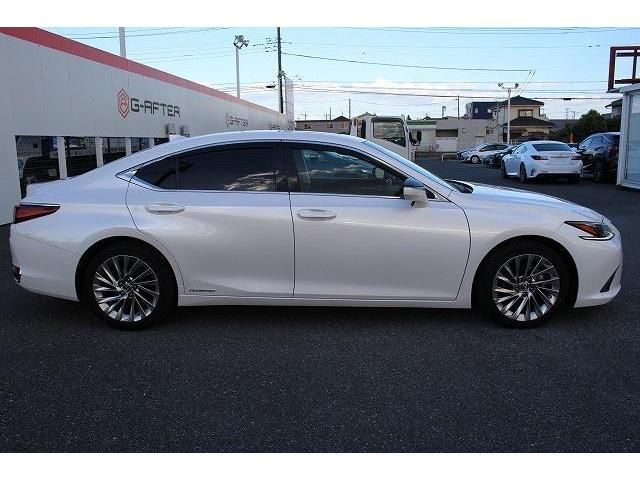 Lexus ES 2019-03 22935-8