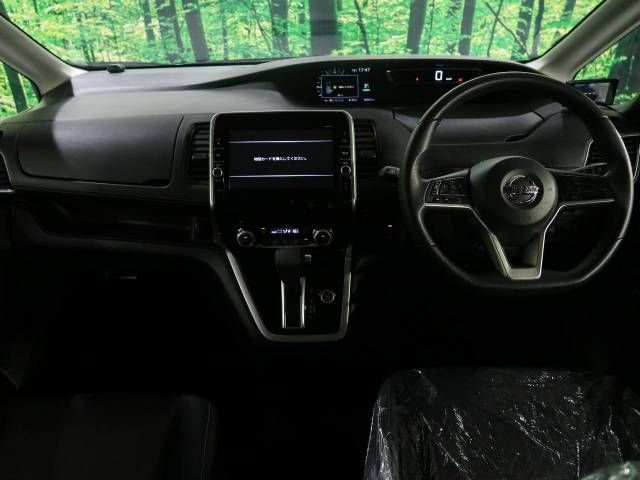 Nissan SERENA 2016-11 184362-1