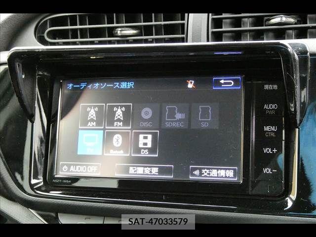 Toyota AQUA 2015-11 224580-4