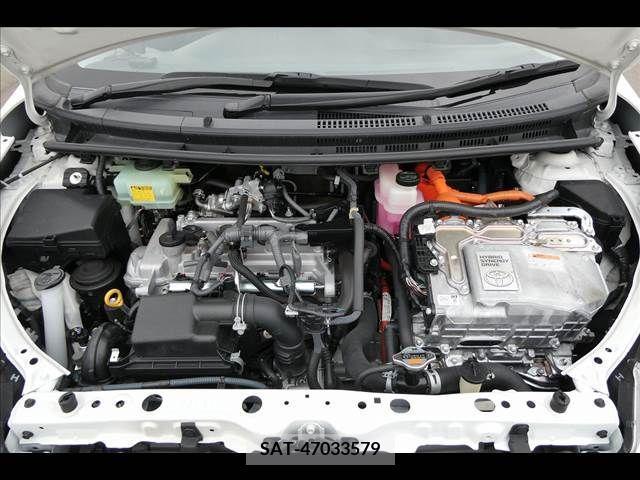 Toyota AQUA 2015-11 224580-12