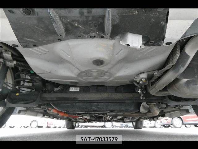 Toyota AQUA 2015-11 224580-13