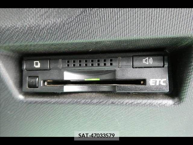 Toyota AQUA 2015-11 224580-5