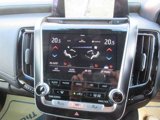 Toyota CROWN SEDAN 2019-06 5947-6