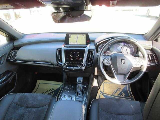 Toyota CROWN SEDAN 2019-06 5947-1