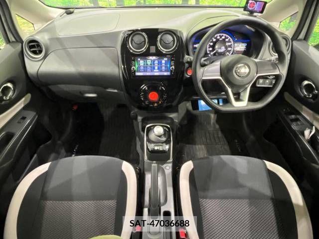 Nissan NOTE 2017-09 305399-1