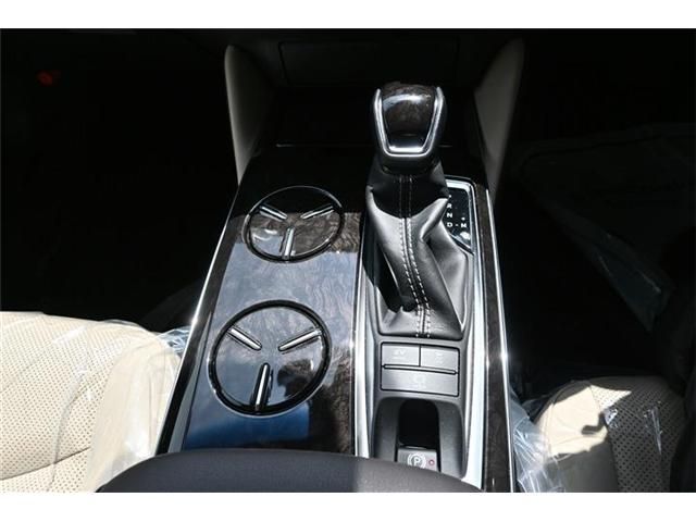 Toyota CROWN SEDAN 2019-07 16847-11