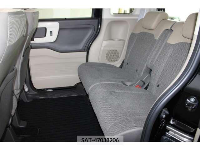 Honda N BOX 2018-10 337566-4