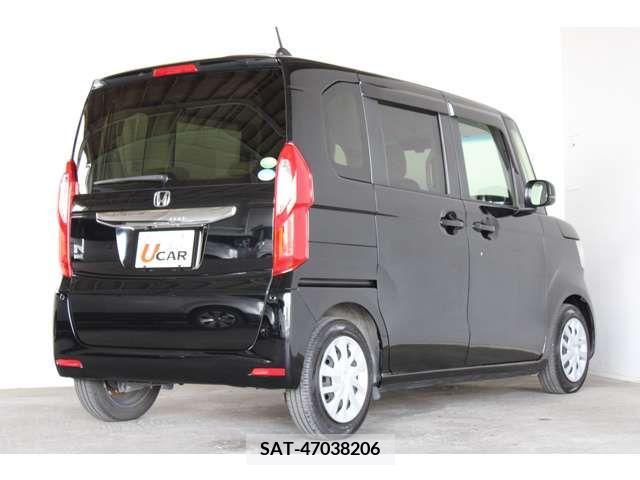 Honda N BOX 2018-10 337566-1