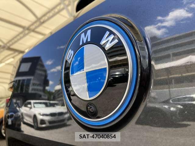 Bmw IX 2022-01 318965-11