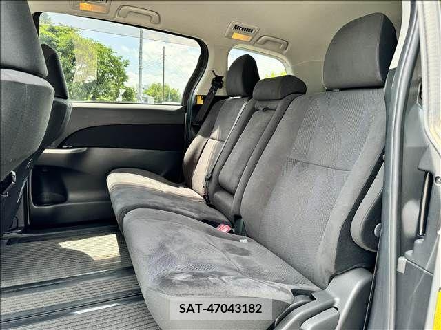 Toyota ESTIMA 2013-07 353052-9
