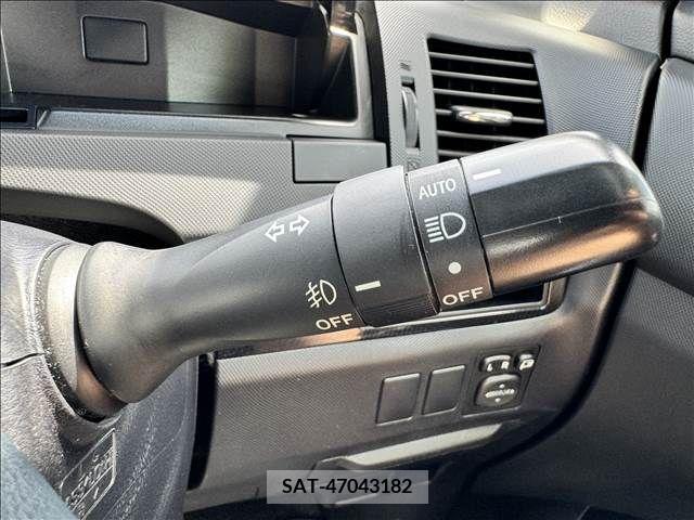 Toyota ESTIMA 2013-07 353052-27