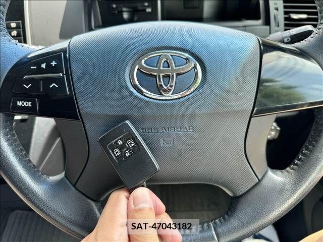 Toyota ESTIMA 2013-07 353052-17