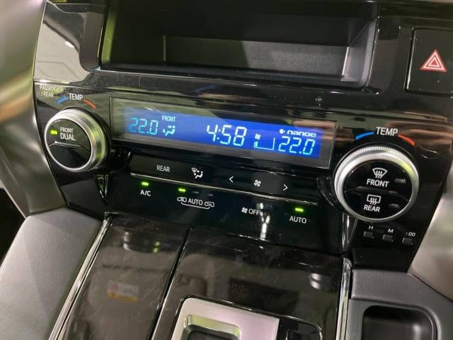 Toyota VELLFIRE 2017-03 185416-7