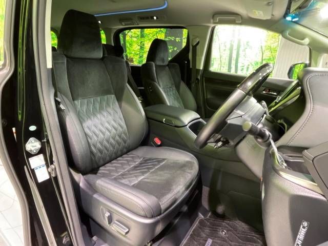 Toyota VELLFIRE 2017-03 185416-10