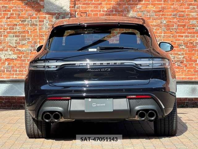 Porsche MACAN 2023-07 281563-5