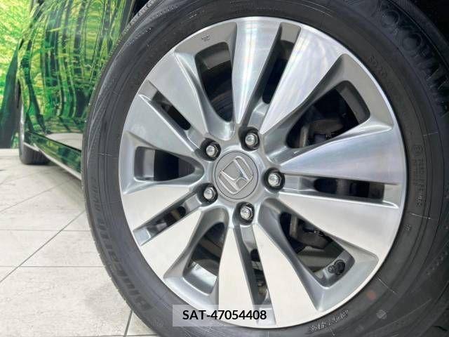 Honda e 2014-09 340785-14