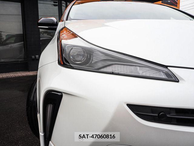 Toyota PRIUS 2021-12 242385-5