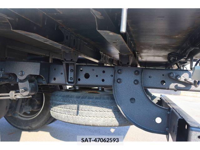 Hino DUTRO 2019-04 344603-28