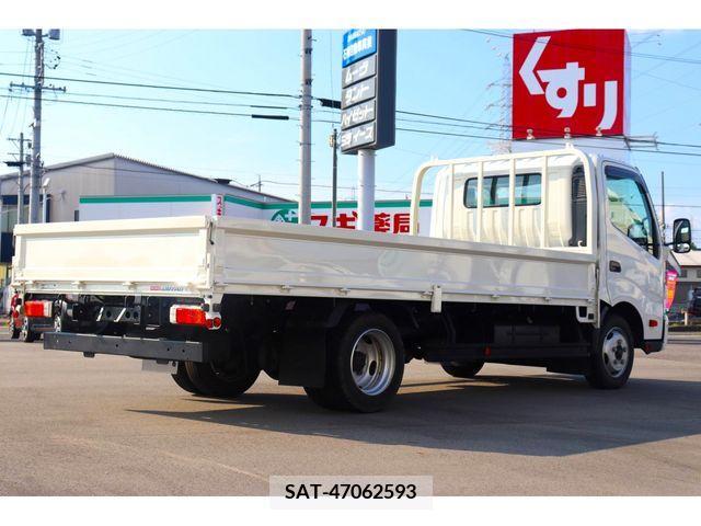Hino DUTRO 2019-04 344603-6