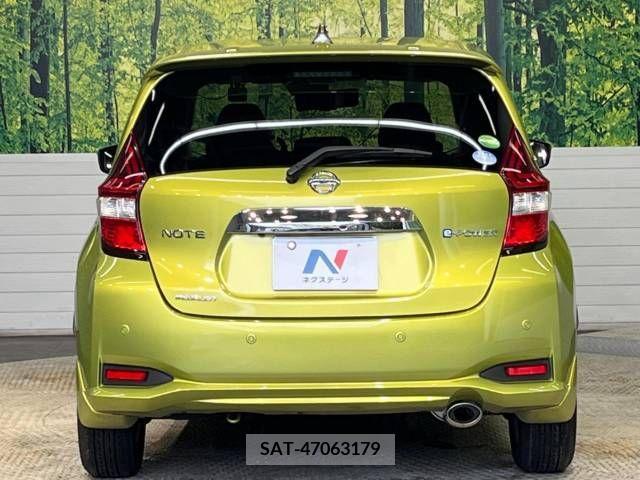Nissan NOTE 2016-12 279892-12