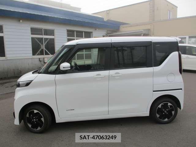 Nissan ROOX 2020-07 283766-3