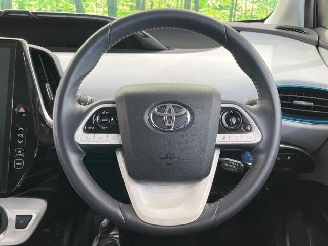 Toyota PRIUS PHV 2017-11 186599-11